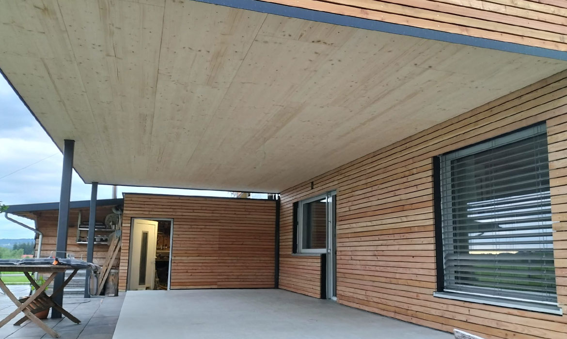 Fassade/Balkon Zimmerei Krumm